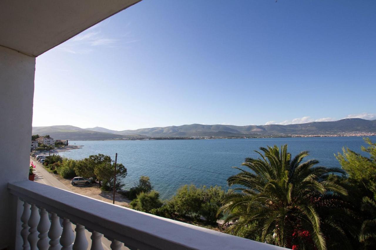 Apartments David - 20M From The Beach With Parking Trogir Ngoại thất bức ảnh