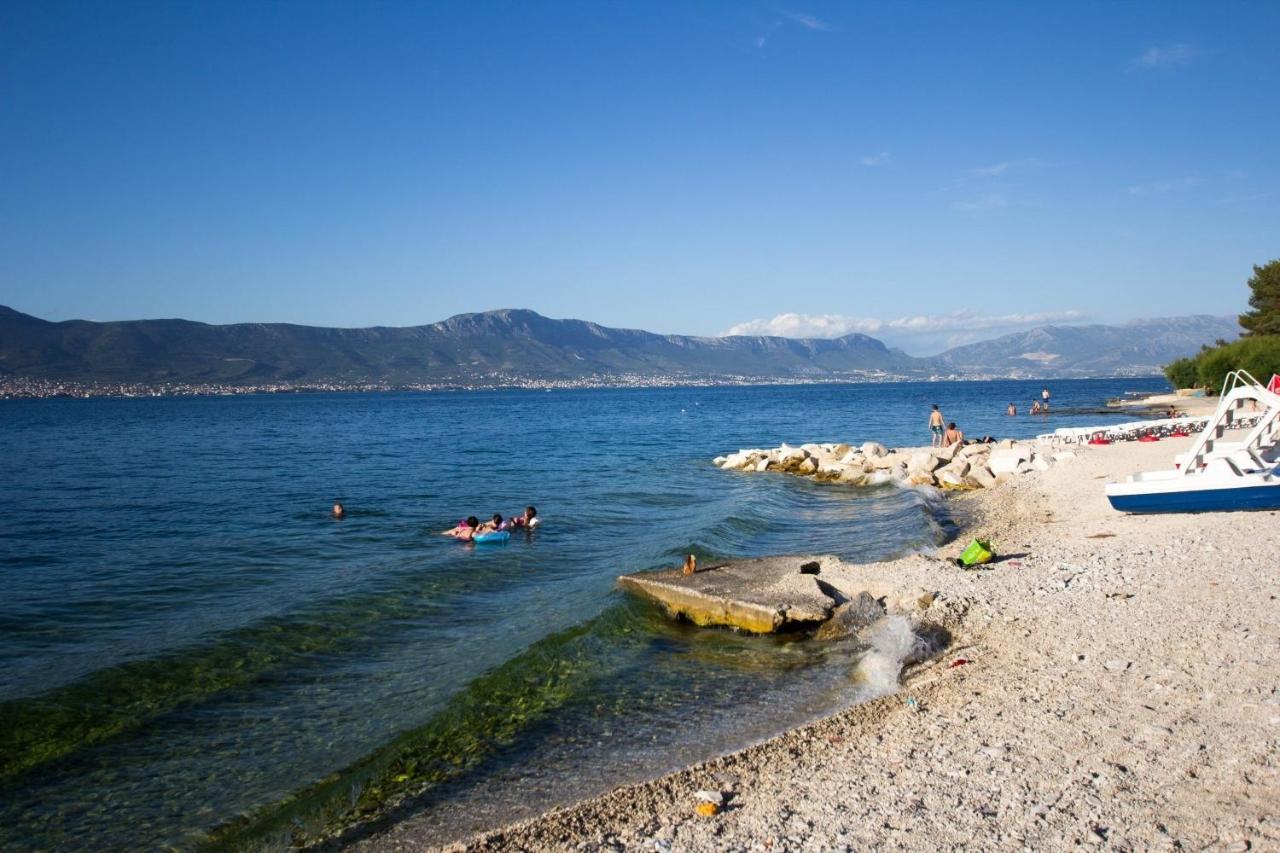 Apartments David - 20M From The Beach With Parking Trogir Ngoại thất bức ảnh