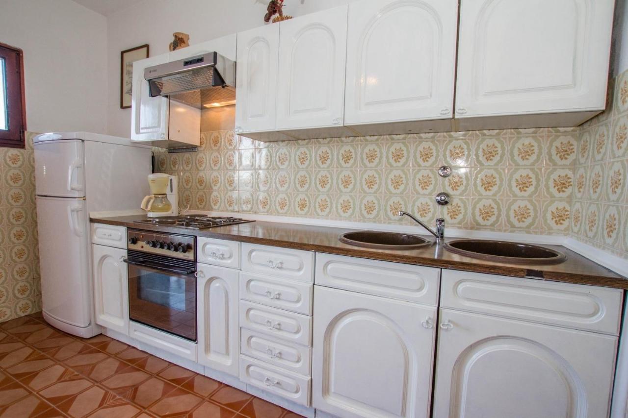 Apartments David - 20M From The Beach With Parking Trogir Ngoại thất bức ảnh